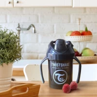 4396-poilnik-twistshake-mini-cup-230-ml-cernyi-supergeroi-superhero-vozrast-4m-art-78057